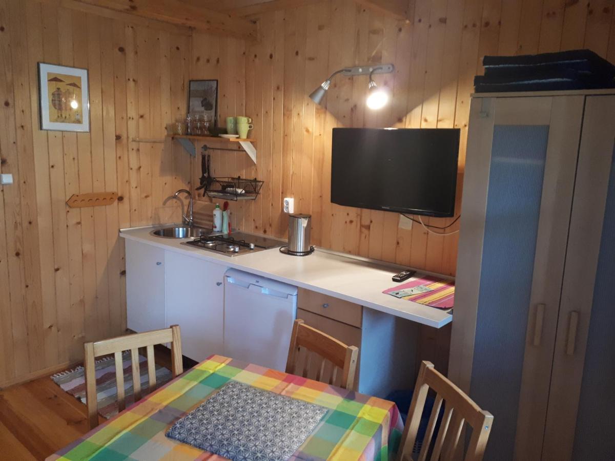 Apartament Pokoje U Franka Jastarnia Exterior photo