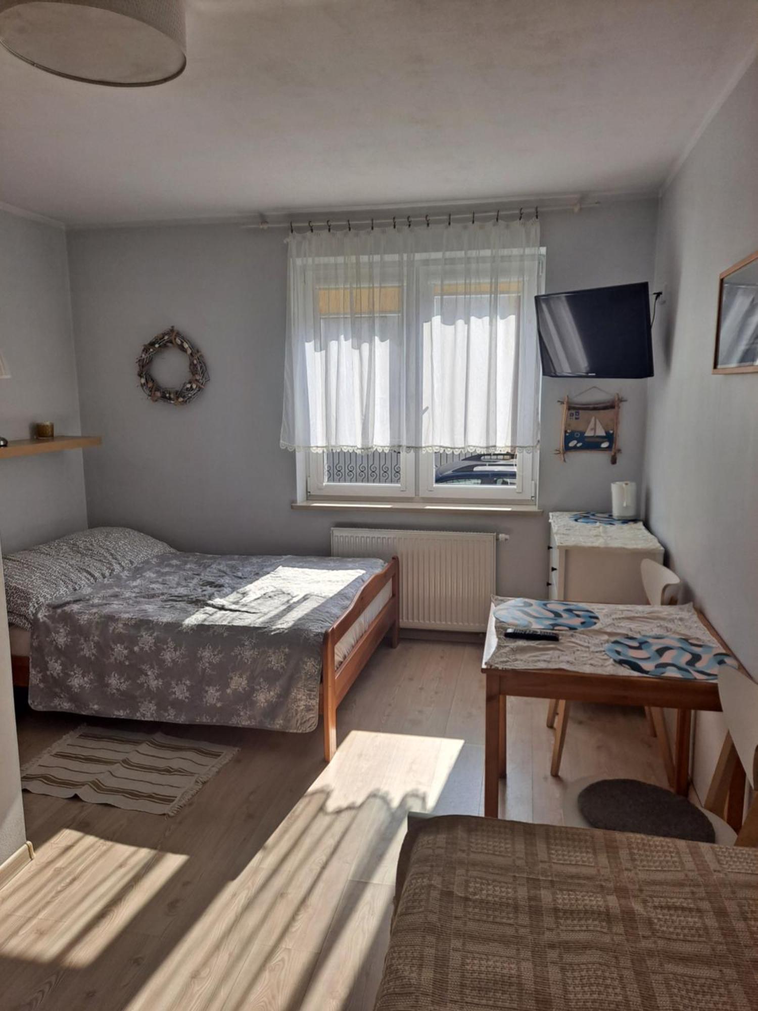 Apartament Pokoje U Franka Jastarnia Exterior photo